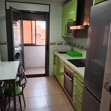 La Casita De Miguel, Con Garaje Y Piscina 아파트 *